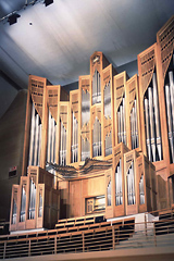 Pipe Organ