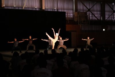 ［Noism2］市内中学校で出前公演を実施の画像