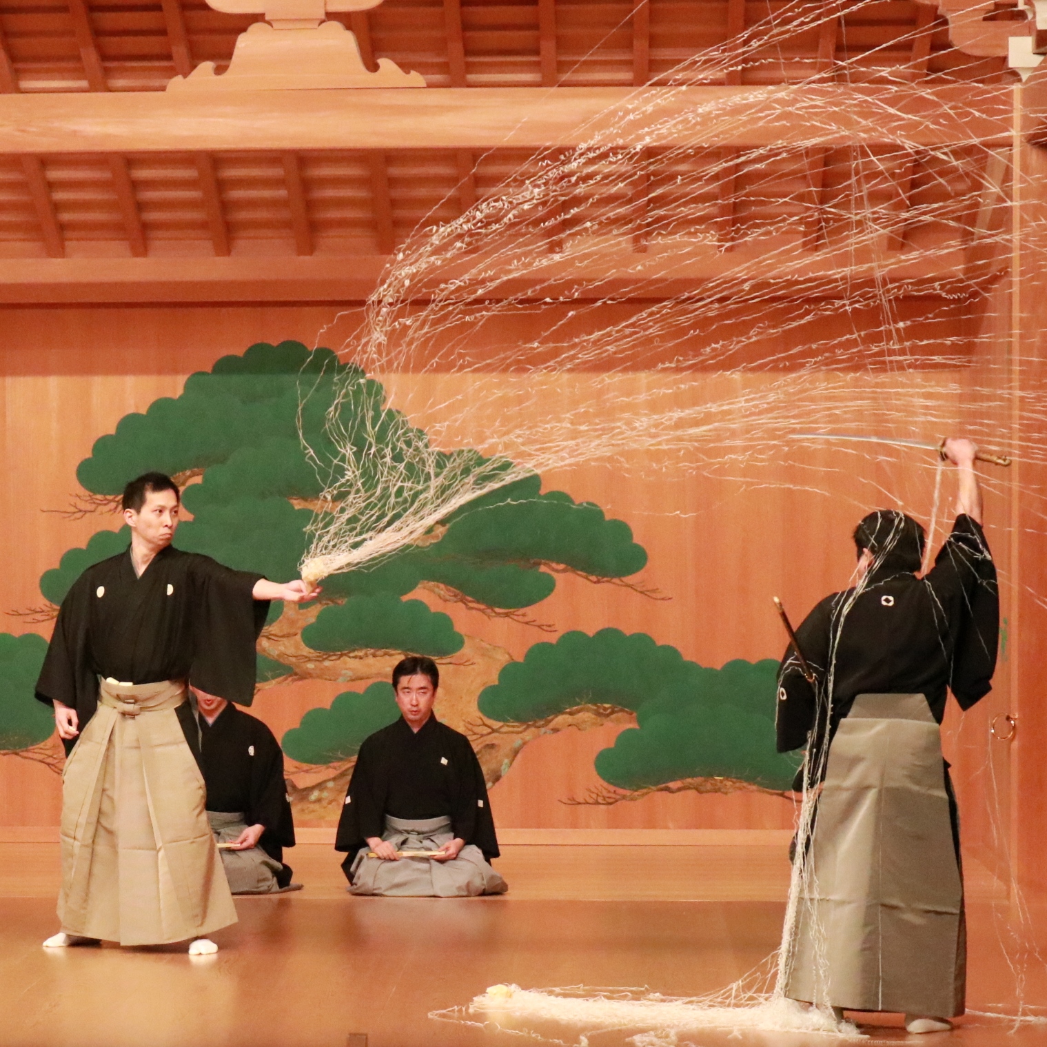 「若手能楽師に聞く 能の楽しみ」 | 公演情報 - りゅーとぴあ 新潟市民芸術文化会館