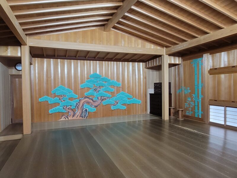 ＜前編＞「能舞台はどのお家にもあると思っていました」能楽師・塩津圭介さんインタビューの画像