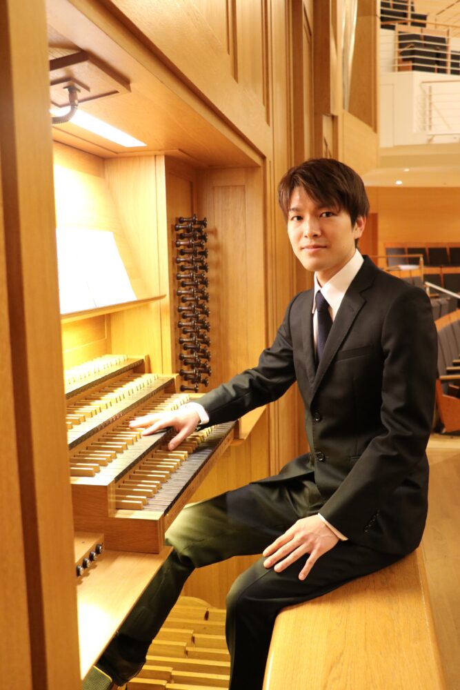 就任記念！第5代専属オルガニスト・濵野芳純（はまのかすみ）インタビューの画像